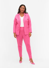 Cropped broek met zakken, Shocking Pink, Model
