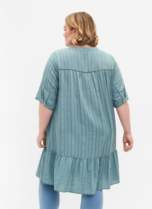 Gestreepte viscose jurk met kanten lint, Smoke Blue, Model image number 1