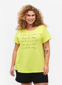 Bedrukt T-shirt van biologisch katoen, Wild Lime, Model
